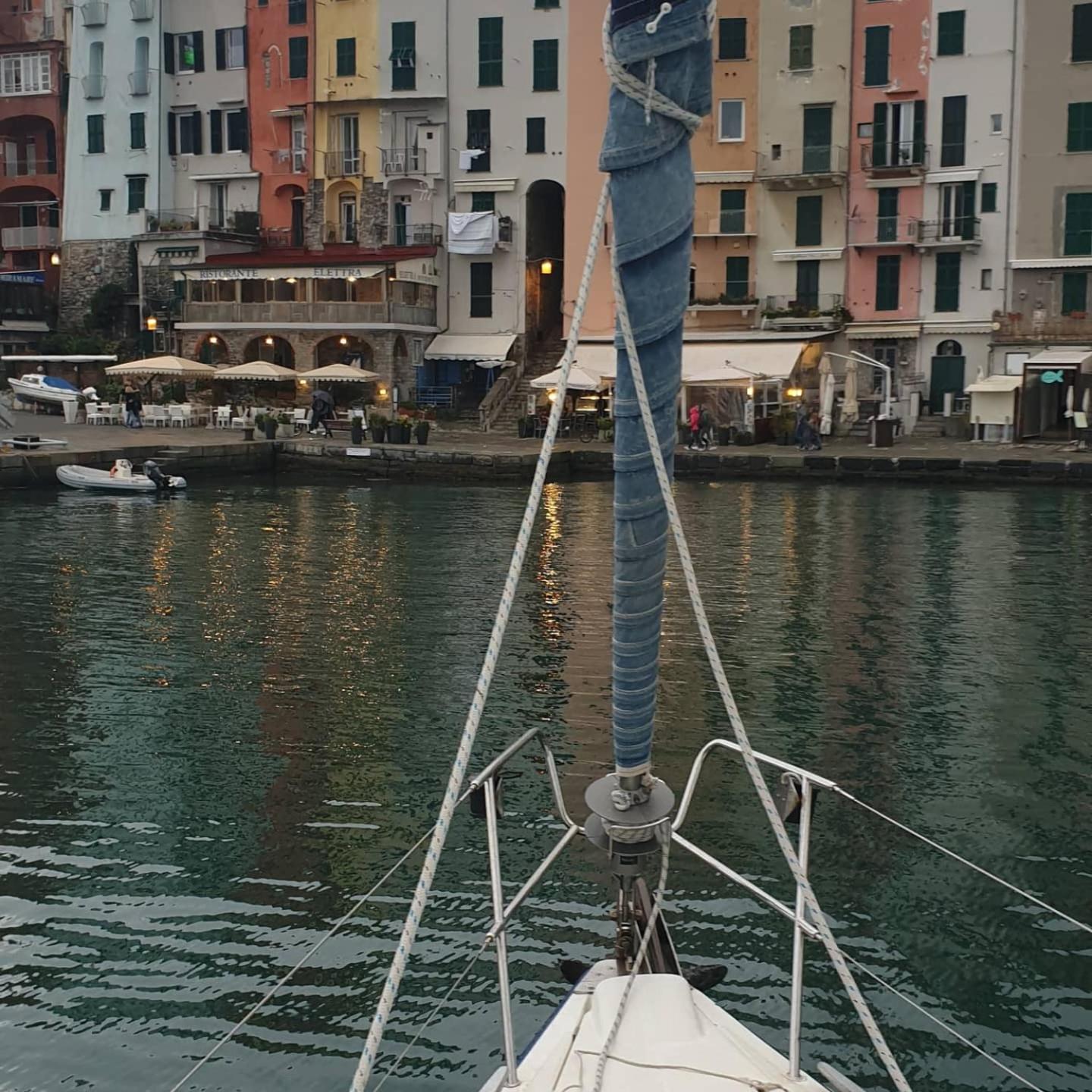 Bed And Boat Holiday Hotell La Spezia Exteriör bild